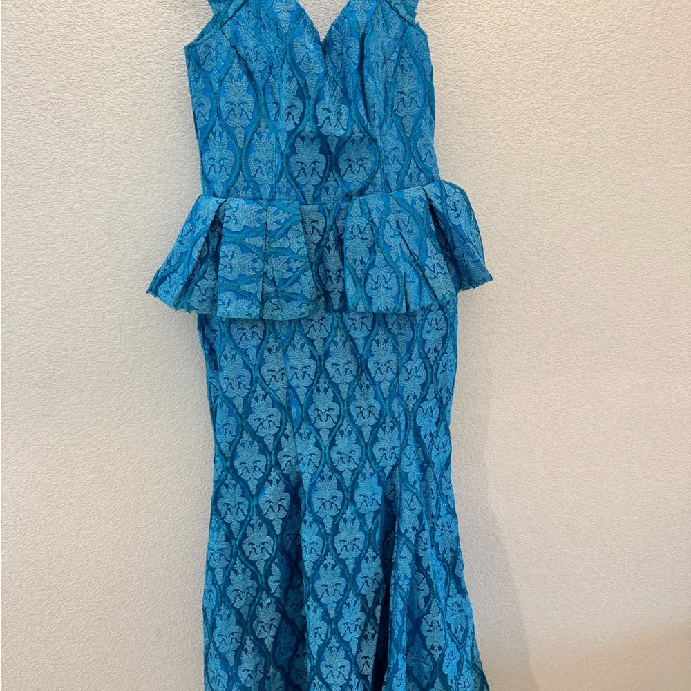 Elegant Blue Patterned Dress